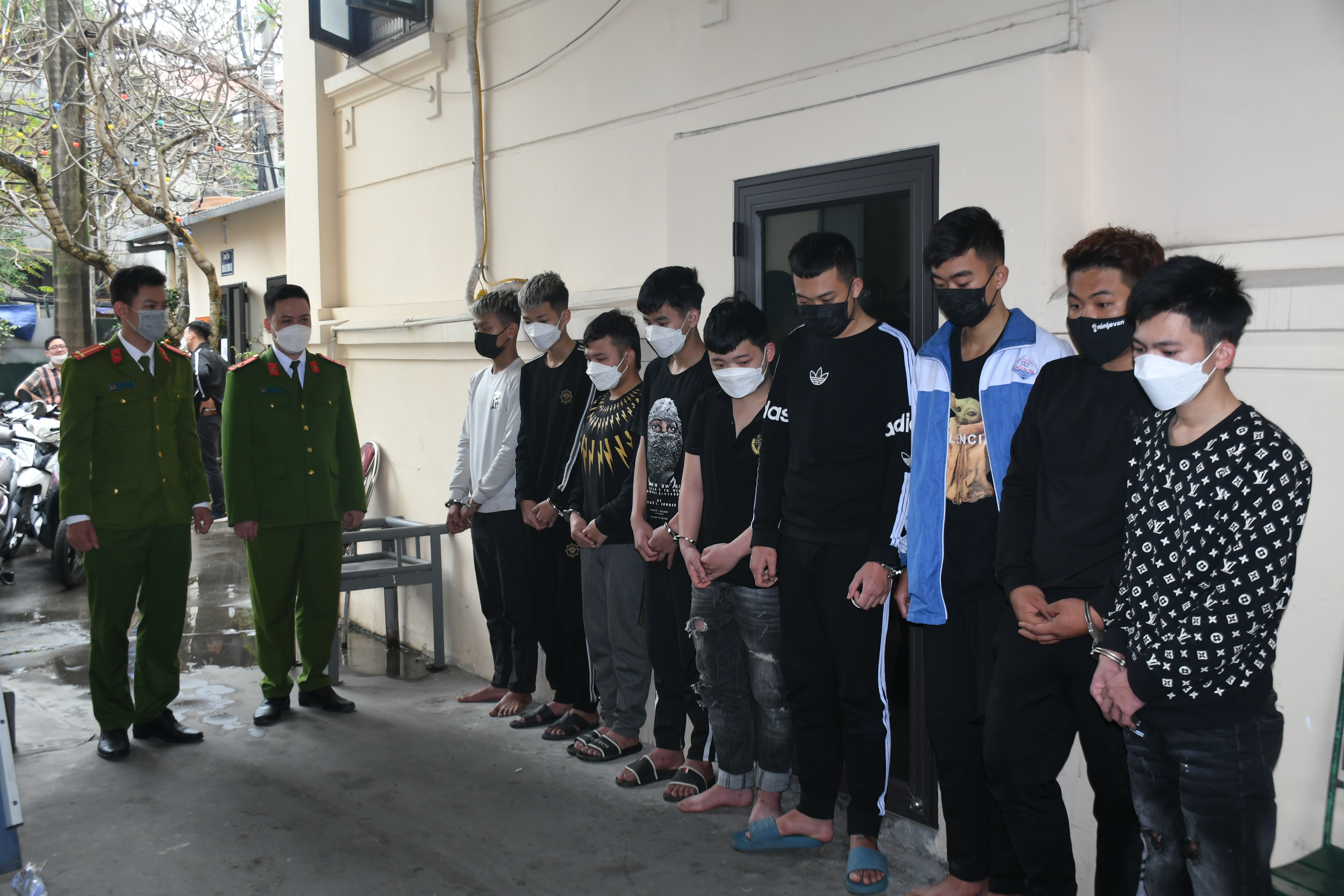 Công an quận Lê Chân: Bắt, vận động 6 đối tượng có lệnh truy nã